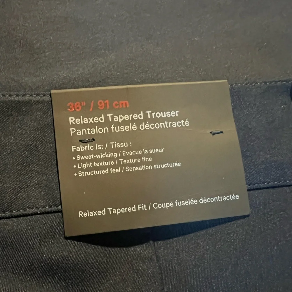 Lululemon Relaxed-Tapered Smooth Twill Trouser - NAVY - Picture 10 of 15